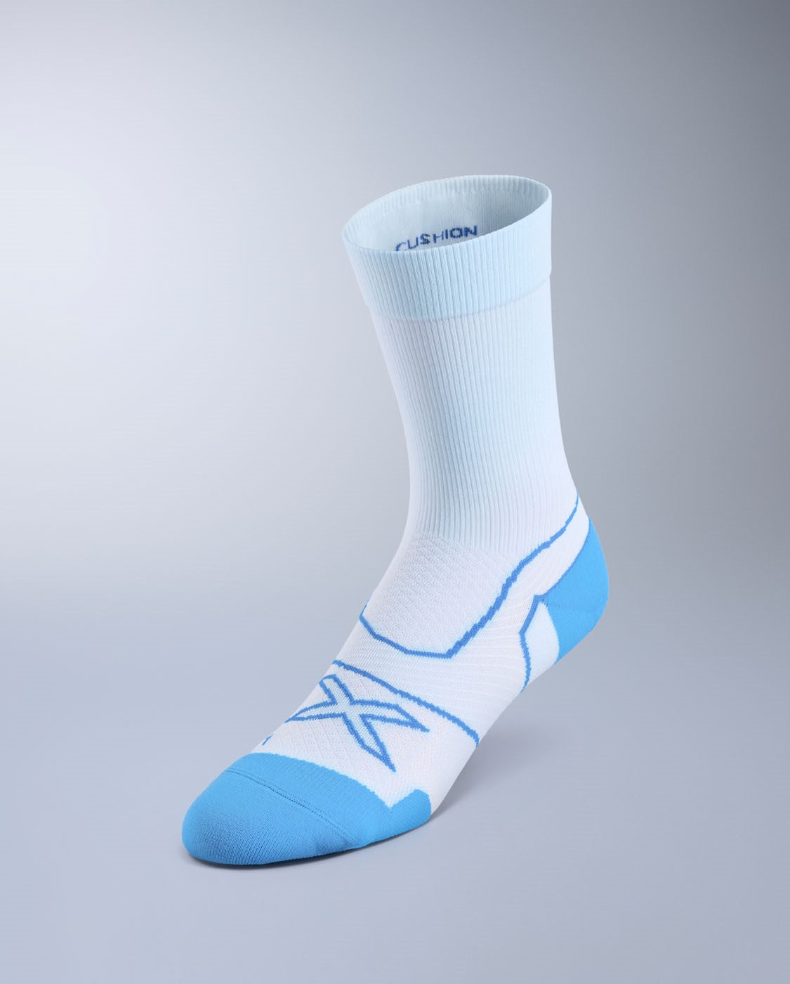 2XU Vectr Cushion Crew Socks