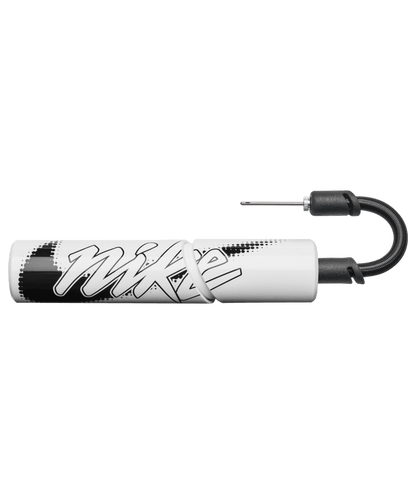 Nike Essential Ball Pump